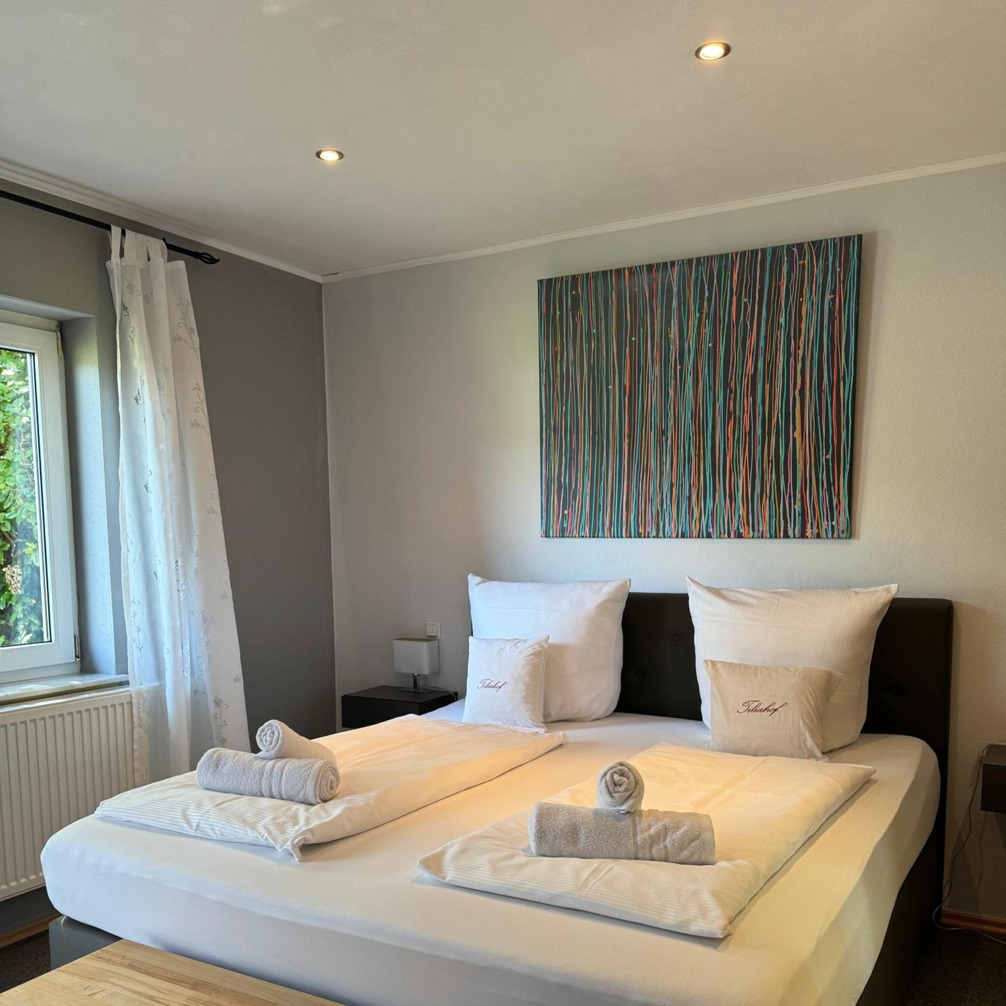 Weingut Tiliahof Bed & Breakfast Brauneberg Exterior photo