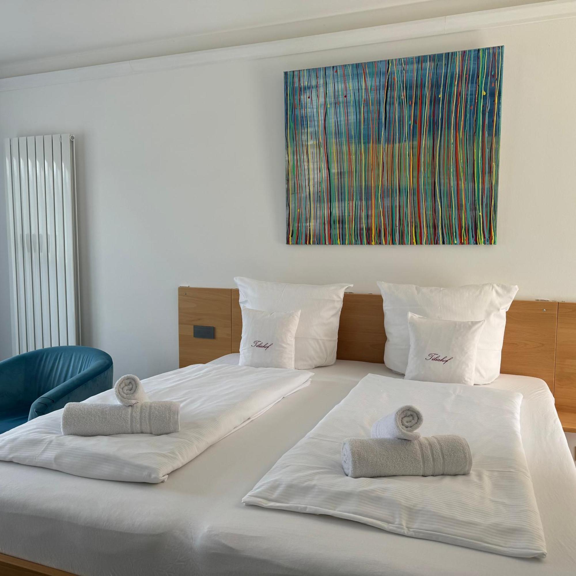 Weingut Tiliahof Bed & Breakfast Brauneberg Exterior photo