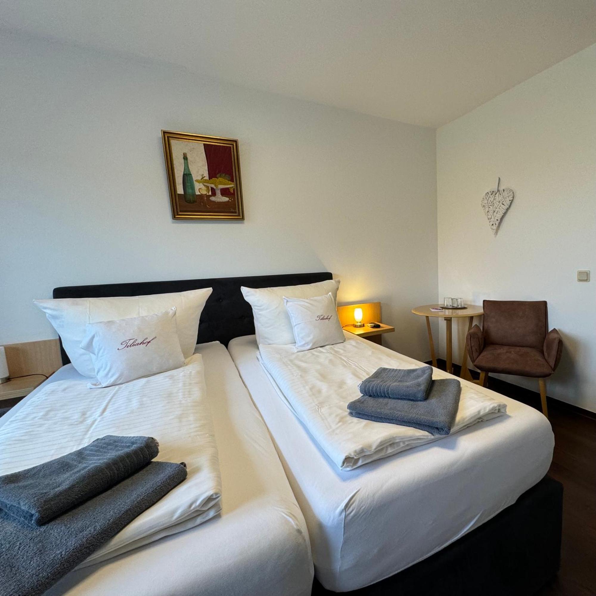Weingut Tiliahof Bed & Breakfast Brauneberg Exterior photo
